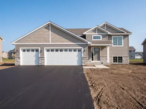 13036 12th Ave, Zimmerman, MN 55398
