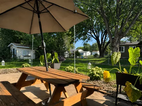 Exterior - 1778 Gabbro Trl, Eagan, MN 55122 photo 6 of 9