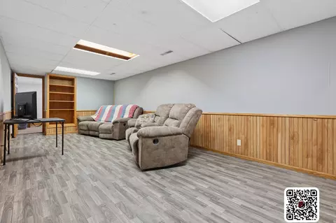 Living - 908 Pleasantview Dr SE, Willmar, MN 56201 photo 3 of 3