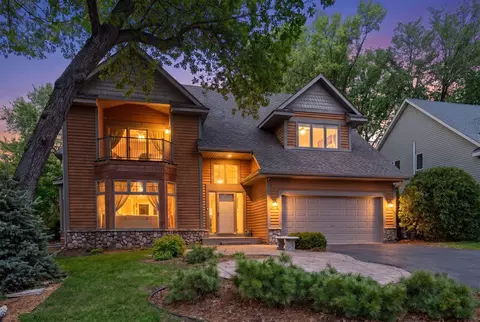 4660 Island View Dr, Mound, MN 55364