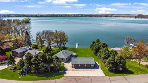 46 N Shore Dr, Garvin, MN 56132