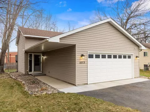 1073 5th Ave SW, Forest Lake, MN 55025