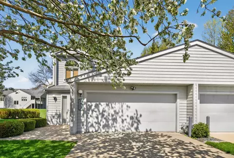 4807 Tee Ct SW, Rochester, MN 55902