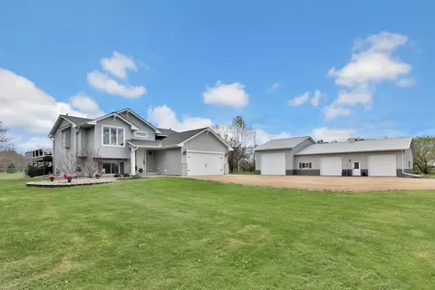 26807 James Ave, Chisago City, MN 55013