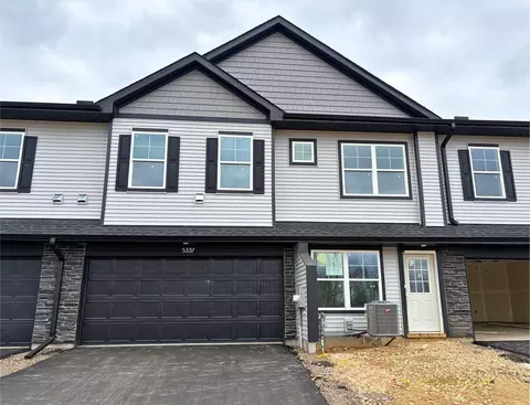 5337 Long Pointe Pass, Woodbury, MN 55129