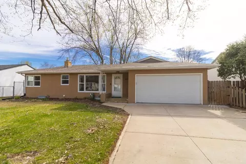 4812 Jersey Ave N, Crystal, MN 55428