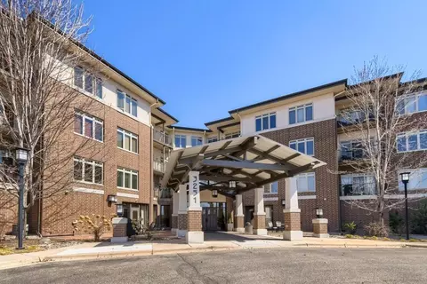 3251 Louisiana Ave S #223, Saint Louis Park, MN 55426