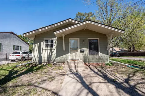 1659 Case Ave, Saint Paul, MN 55106