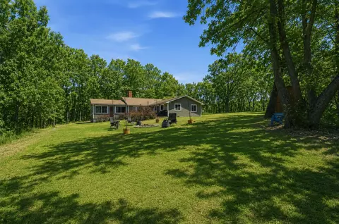7630 Long Lake Rd, Willmar, MN 56201