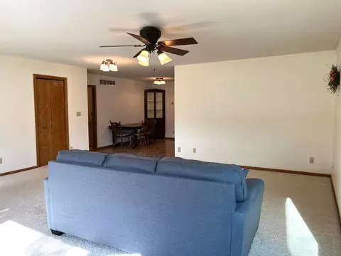 Living - 1225 6th Ave N, Windom, MN 56101 photo 3 of 5