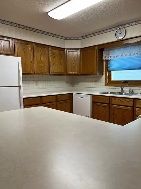 Kitchen - 1225 6th Ave N, Windom, MN 56101 photo 3 of 3
