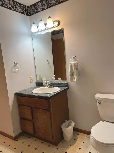 Bath - 1225 6th Ave N, Windom, MN 56101 photo 6 of 6