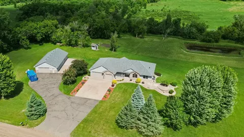 39829 Hastings St NE, Stanchfield, MN 55080