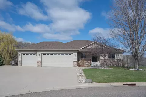1431 23rd St SE, Saint Cloud, MN 56304