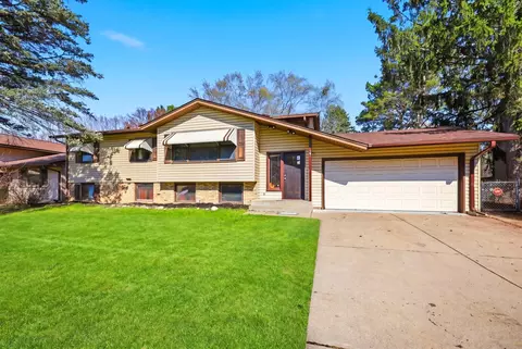 182 Faye St, Saint Paul, MN 55119