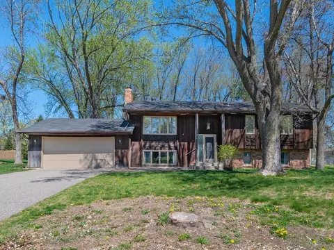 17210 13th Ave N, Plymouth, MN 55447