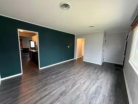 6725 W Verona Ct, Milwaukee, WI 53219