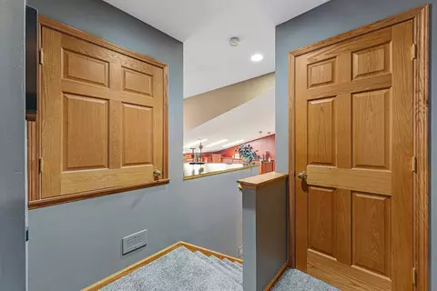 Entry Way - 29107 Danel Ave, Randolph, MN 55065 photo 2 of 2
