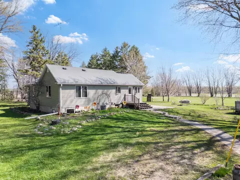 74718 270th Ave, Hayfield, MN 55940