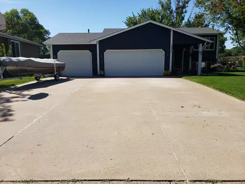 7225 116th Pl N, Champlin, MN 55316 photo 2
