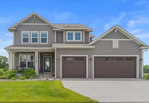 10125 Shadyview Ln N, Maple Grove, MN 55311