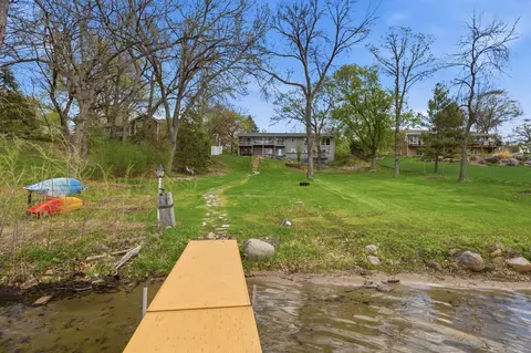 Exterior - 429 Reflection Rd, Apple Valley, MN 55124 photo 7 of 7