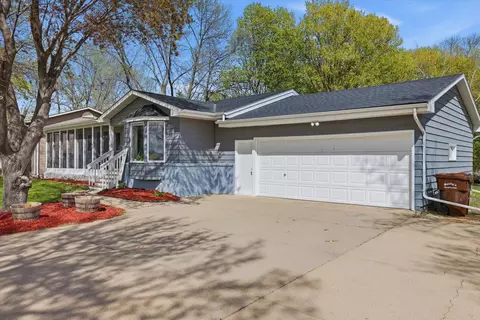Exterior - 1210 3rd Ave NE, Buffalo, MN 55313 photo 2 of 13