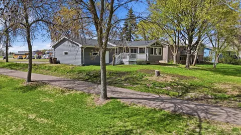 Exterior - 1210 3rd Ave NE, Buffalo, MN 55313 photo 9 of 13