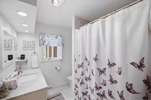 Bath - 1210 3rd Ave NE, Buffalo, MN 55313 photo 1 of 5