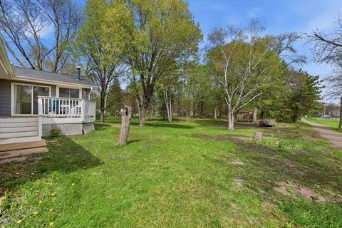 Exterior - 1210 3rd Ave NE, Buffalo, MN 55313 photo 11 of 13