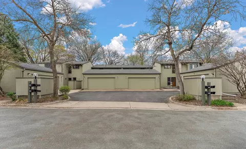 11013 Abbott Ln, Hopkins, MN 55343