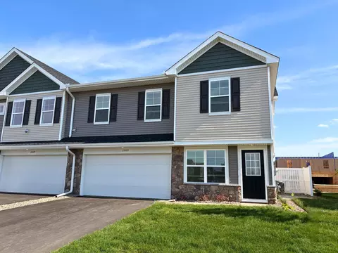 21607 Azalea Ln, Farmington, MN 55024