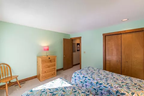 Bedroom - 1387 E Pointe Dr, East Gull Lake, MN 56401 photo 4 of 4