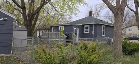 Exterior - 620 Saint Thomas Ave, Albert Lea, MN 56007 photo 5 of 5