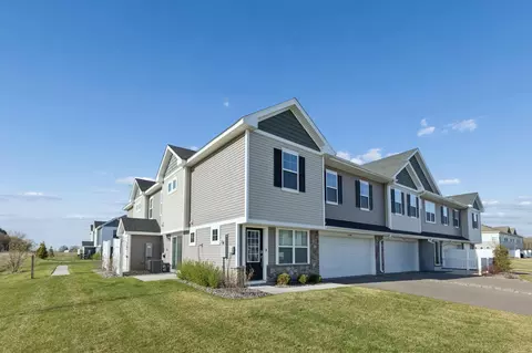 10546 Weston Way N, Maple Grove, MN 55369