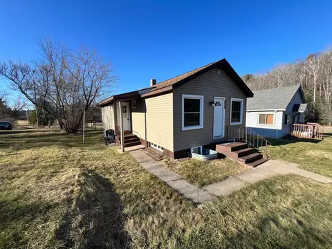 209 2nd Ave, Calumet, MN 55716
