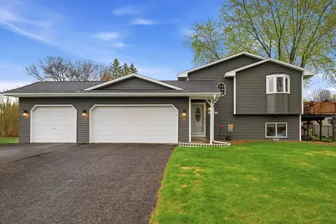 12040 Oregon Cir N, Champlin, MN 55316