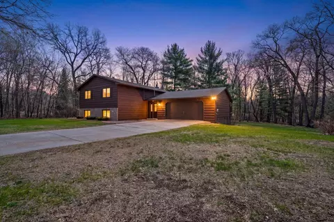 6083 Knollwood Ct, Baxter, MN 56425