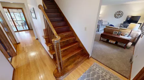 Entry Way - 1112 15th St SW, Willmar, MN 56201 photo 4 of 4