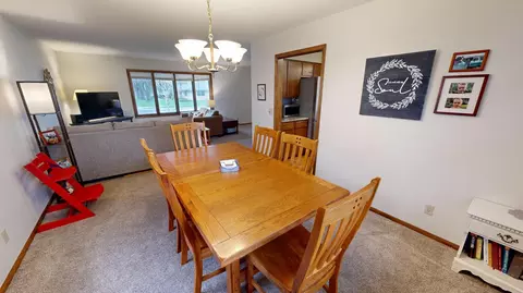 Dining - 1112 15th St SW, Willmar, MN 56201 photo 4 of 4