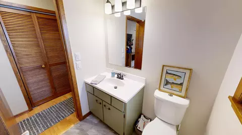 Bath - 1112 15th St SW, Willmar, MN 56201 photo 2 of 5
