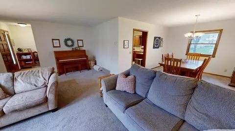 Living - 1112 15th St SW, Willmar, MN 56201 photo 4 of 4