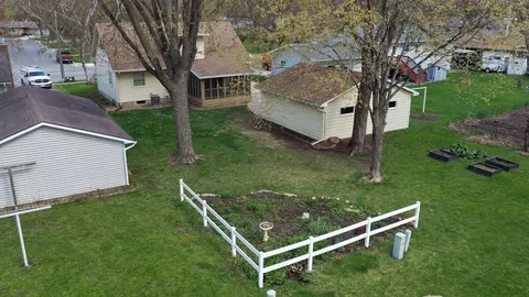 Exterior - 1112 15th St SW, Willmar, MN 56201 photo 7 of 18