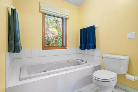 Bath - 2150 Crestview Dr, Excelsior, MN 55331 photo 5 of 10