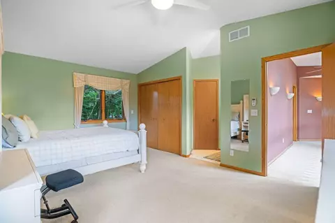 Bedroom - 2150 Crestview Dr, Excelsior, MN 55331 photo 4 of 8