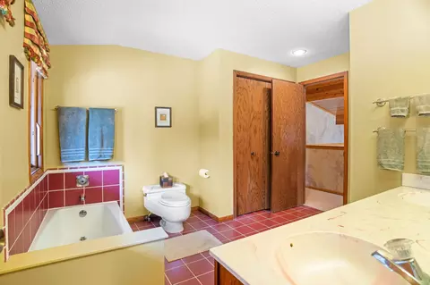 Bath - 2150 Crestview Dr, Excelsior, MN 55331 photo 6 of 10