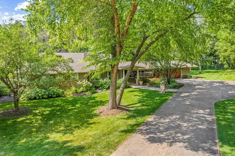 Exterior - 2150 Crestview Dr, Excelsior, MN 55331 photo 2 of 12