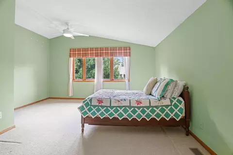 Bedroom - 2150 Crestview Dr, Excelsior, MN 55331 photo 6 of 8