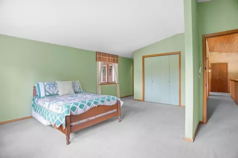 Bedroom - 2150 Crestview Dr, Excelsior, MN 55331 photo 5 of 8