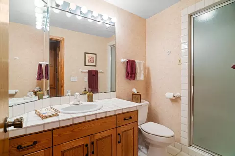 Bath - 2150 Crestview Dr, Excelsior, MN 55331 photo 4 of 10